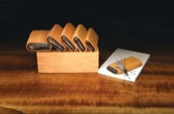 Hareline Foam & Bodies River Road Stonefly Wing Cutters